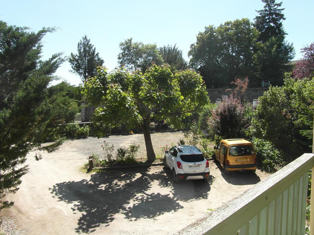 Hotel Restaurant Le Perigord Maurs Bagian luar foto
