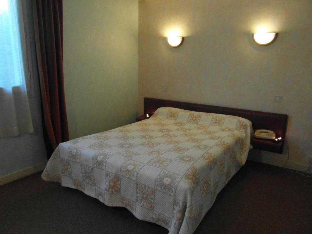 Hotel Restaurant Le Perigord Maurs Ruang foto