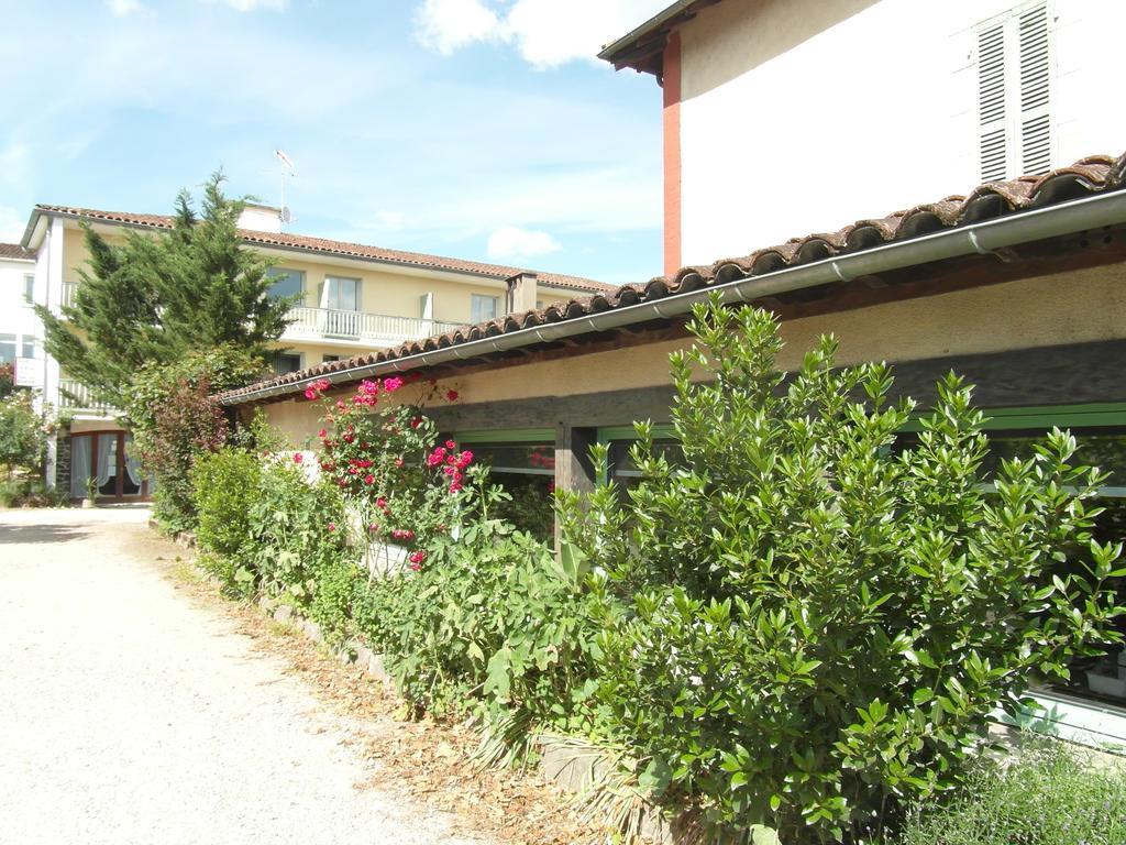 Hotel Restaurant Le Perigord Maurs Bagian luar foto